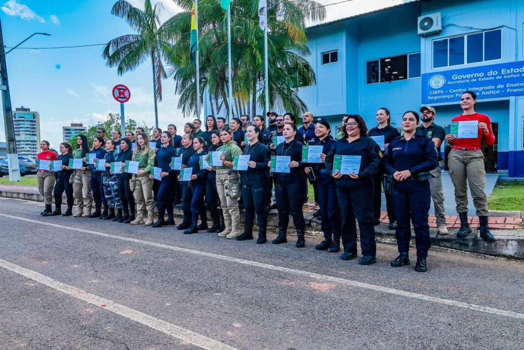 sejusp-forma-primeira-turma-de-defesa-pessoal-para-mulheres-da-seguranca-publica