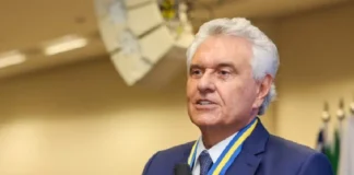 ratinho-jr.-faz-elogios-e-declara-apoio-a-ronaldo-caiado-como-candidato-do-psd-a-presidencia