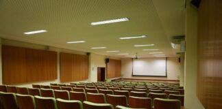 Exibição de documentário sobre mulheres negras na política ocorre neste sábado exibicao-de-documentario-sobre-mulheres-negras-na-politica-ocorre-neste-sabado