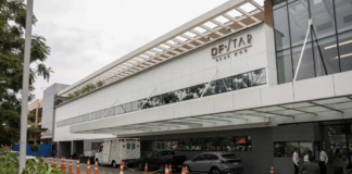 Bolsonaro é internado em UTI com broncopneumonia bilateral em São Paulo Bolsonaro é internado em UTI com broncopneumonia bilateral em São Paulo