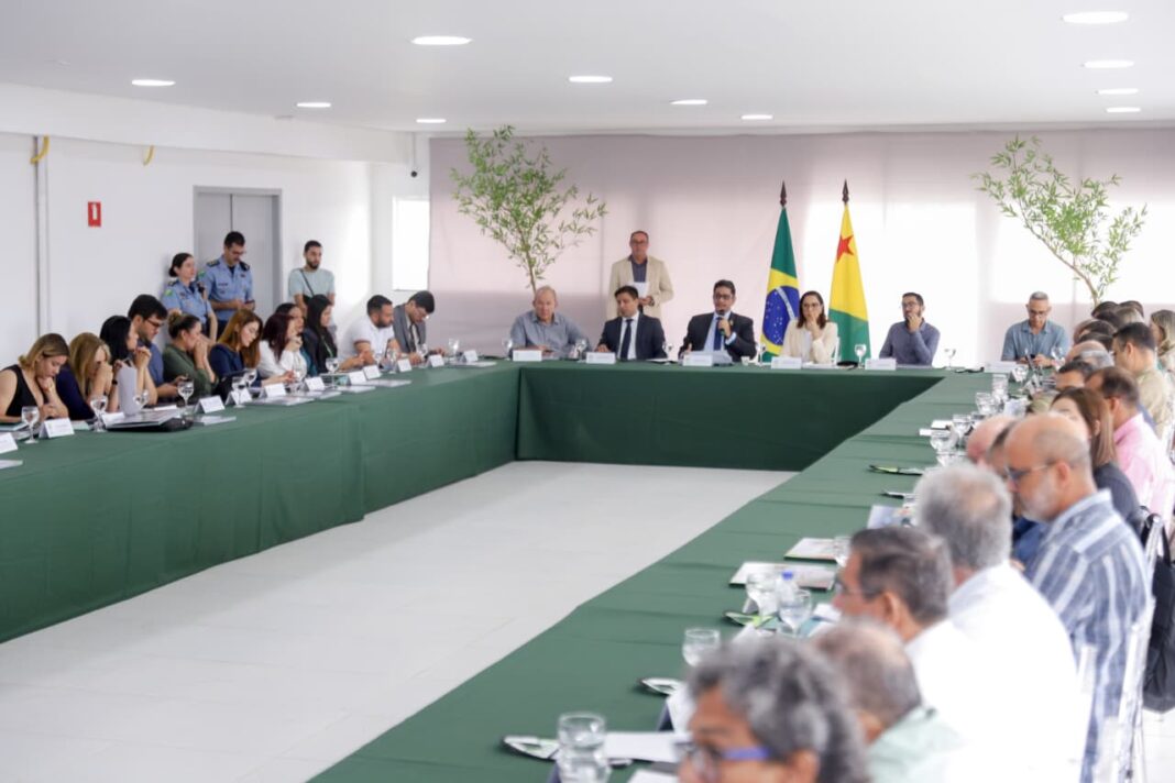 vice-governadora-mailza-se-reune-com-secretarios-e-presidentes-de-autarquias-para-transicao-de-gestao