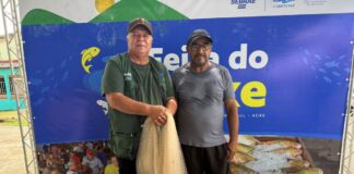 Melhor tarrafeador é eleito e ganha prêmio de R$ 500 na Feira do Peixe em Cruzeiro do Sul melhor-tarrafeador-e-eleito-e-ganha-premio-de-r$-500-na-feira-do-peixe-em-cruzeiro-do-sul