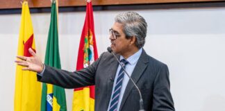 Edvaldo Magalhães defende diálogo e análise do texto antes de votação de proposta para servidores edvaldo-magalhaes-defende-dialogo-e-analise-do-texto-antes-de-votacao-de-proposta-para-servidores