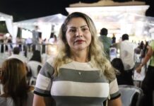 ”muito-nos-orgulha”,-afirma-servidora-ao-acompanhar-posse-de-mailza-como-governadora