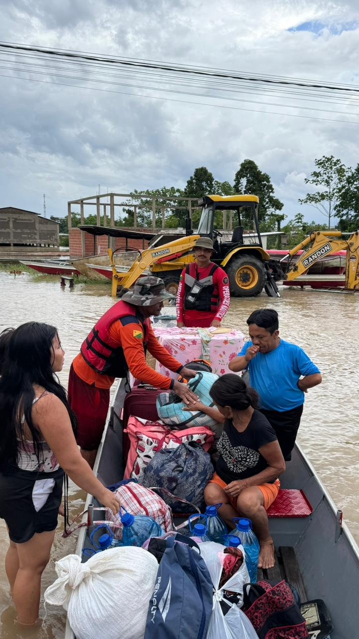 governo-do-acre-intensifica-acoes-de-assistencia-a-familias-atingidas-pela-cheia-do-rio-jurua