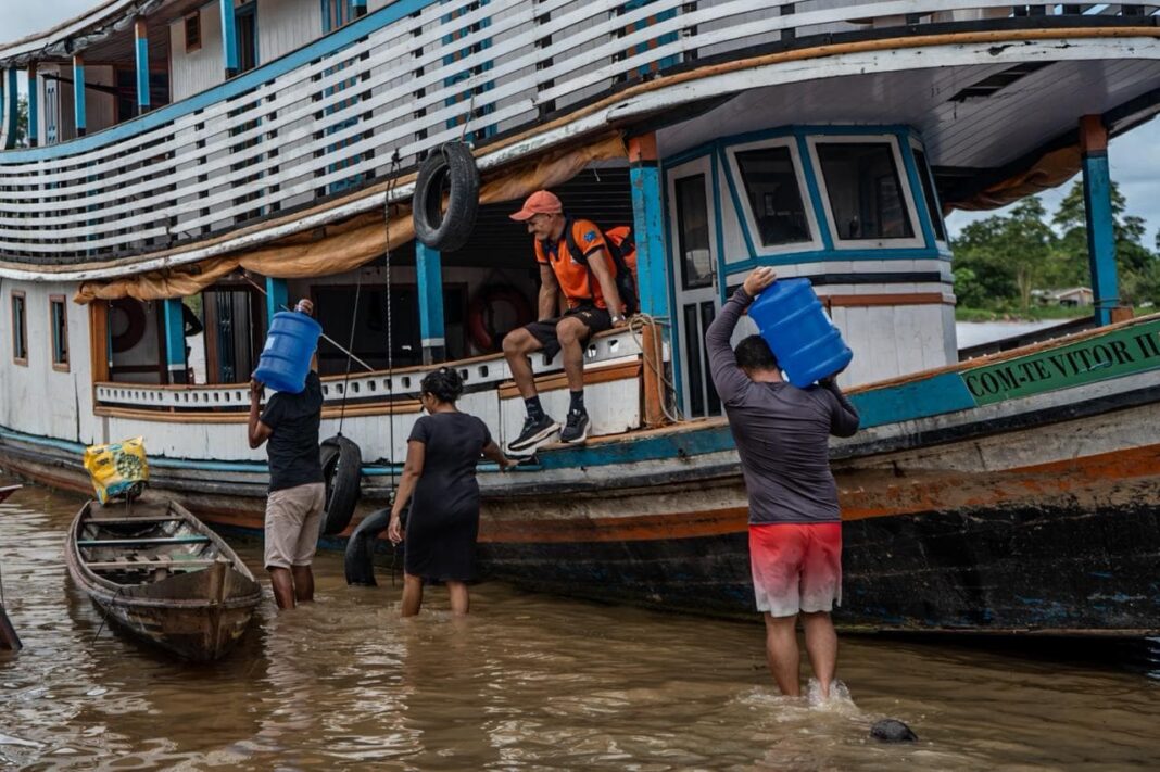 acao-rapida-do-saneacre-leva-agua-potavel-e-dignidade-a-moradores-atingidos-pela-enchente-em-cruzeiro-do-sul