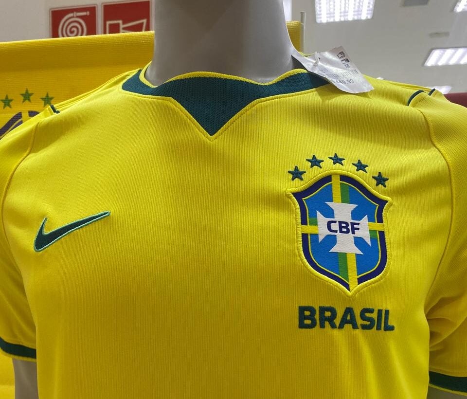 apos-polemica,-camisa-do-“vai,-brasa”-e-vista-em-loja-em-rio-branco;-saiba-valor