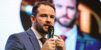 240908-durigan-assume-fazenda-sob-pressao-fiscal-e-herda-desafios-de-haddad