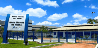 Escola Maria Moreira no Acre formação saúde pública estrutura