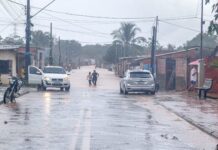 G1 ruas alagadas em Rio Branco após enxurradas no Acre