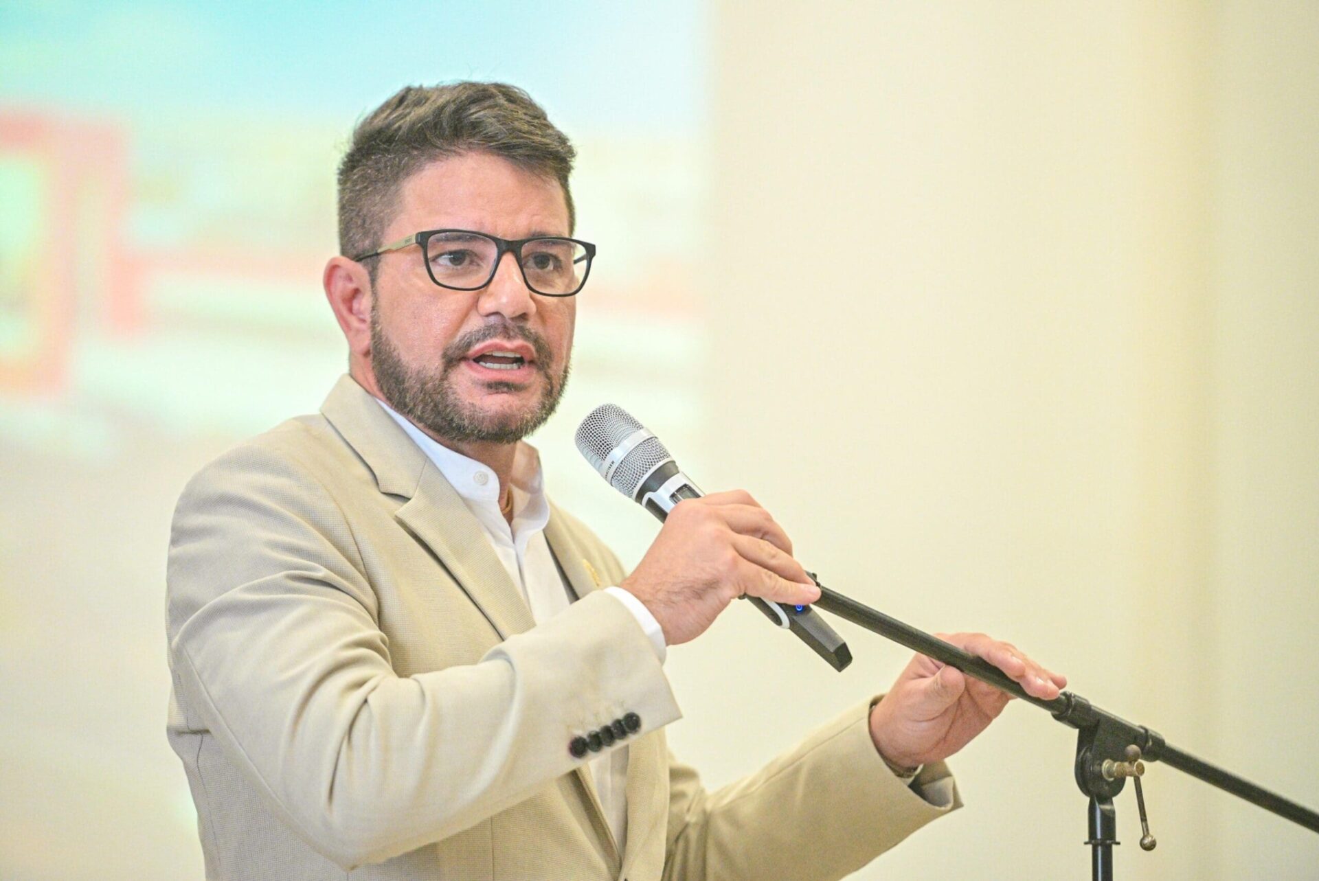 Gladson julgamento Acre adiado impactando cenário político no estado