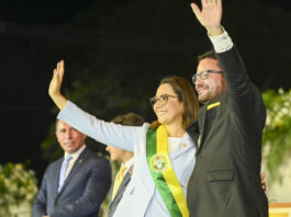 Mailza Gladson Acre política em encontro estratégico no estado