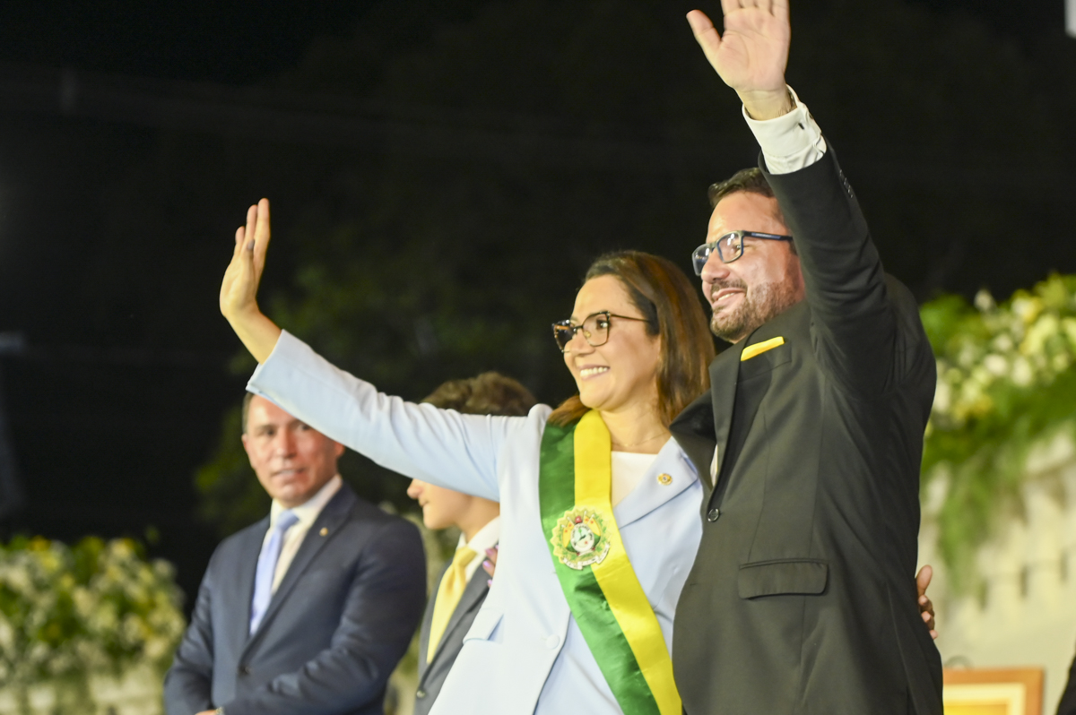 Mailza Gladson Acre política em encontro estratégico no estado