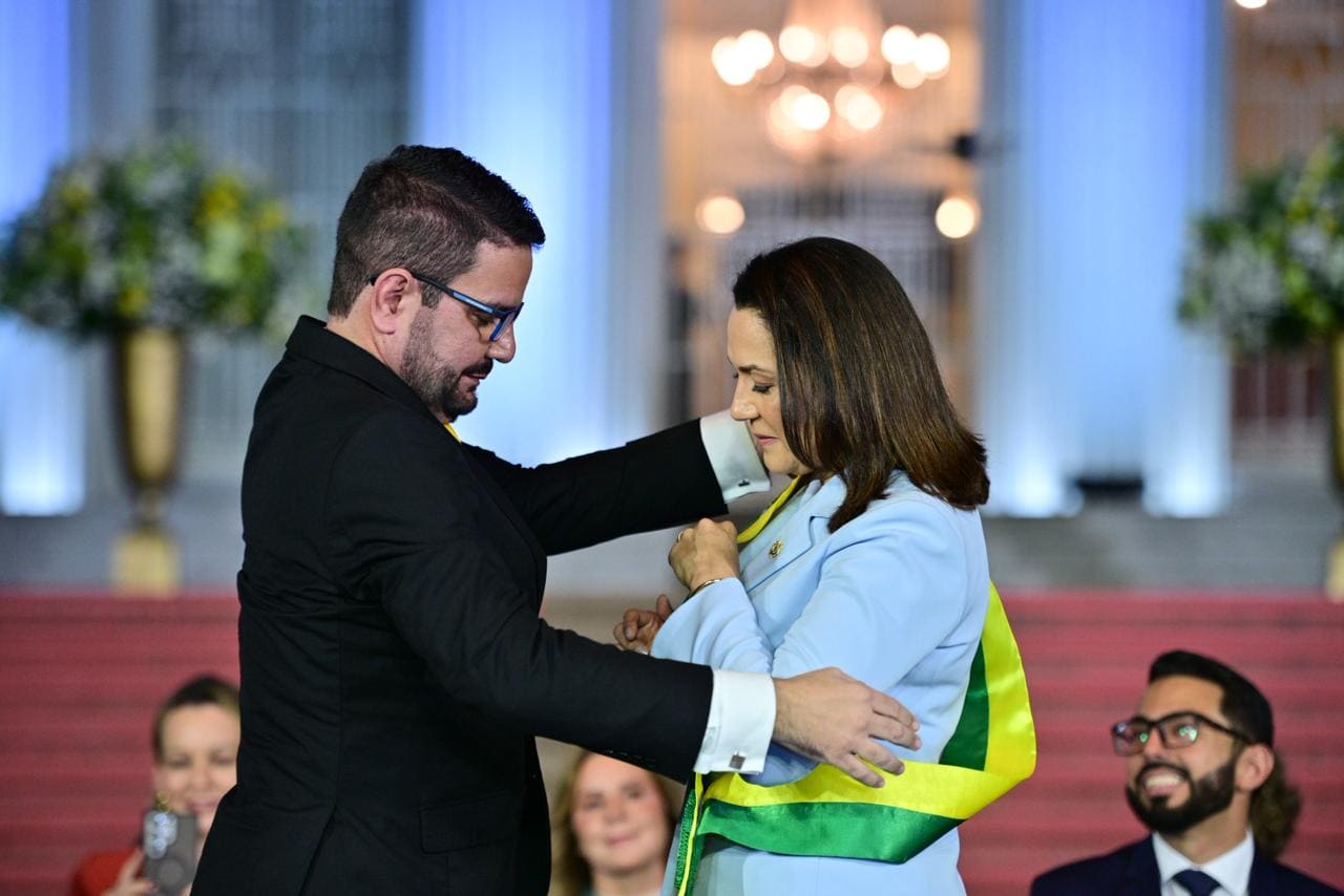 Política no Acre tensão governo oposição bastidores Rio Branco