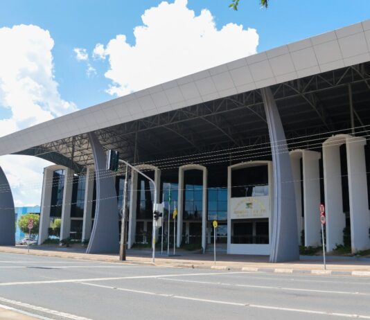 Concurso Assembleia Roraima vagas salários