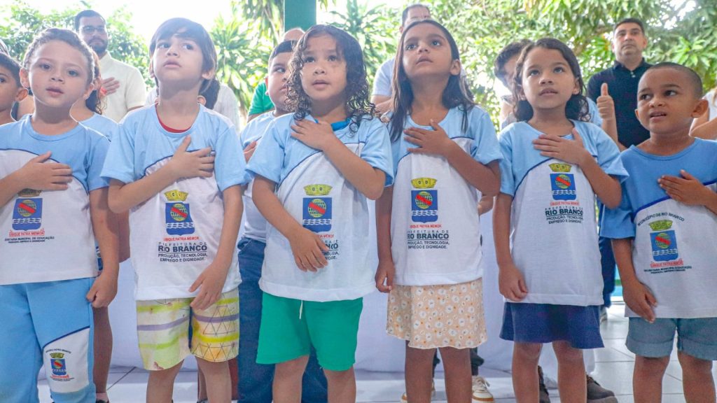 educação Acre escolas públicas ensino qualidade alunos Rio Branco