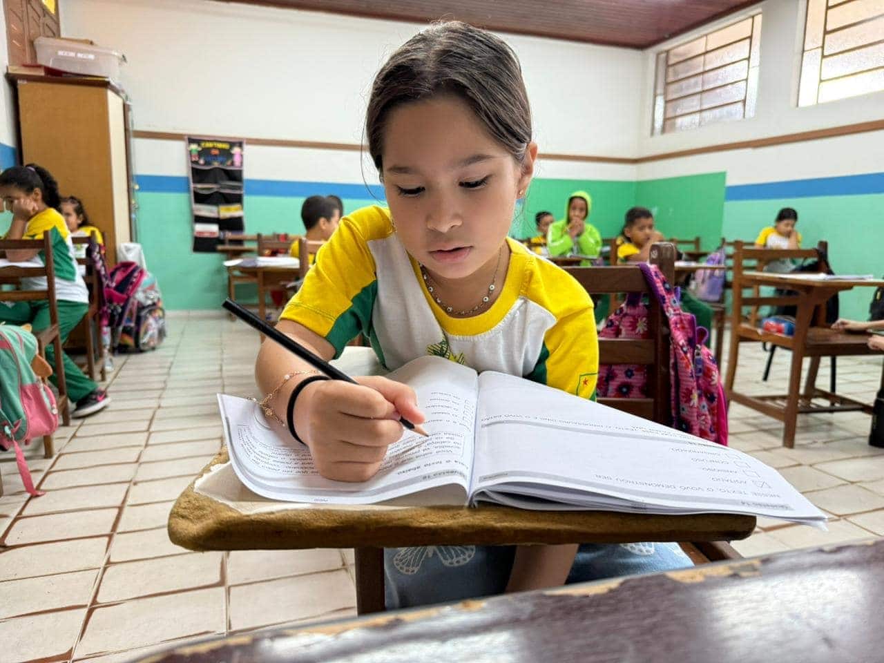Educação no Acre escolas ensino público alunos aprendizado