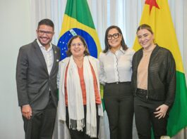 estrutura pública com cargo sendo tratado como posse no Acre