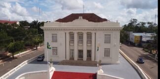 governo do Acre comando ruído interno disputa política bastidores gestão