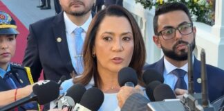 governo do Acre interferência política comando gestão Mailza Assis Rio Branco