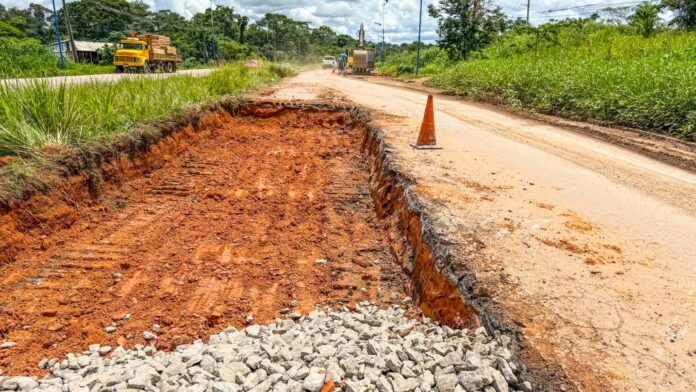 trecho crítico da BR-364 no interior do Acre