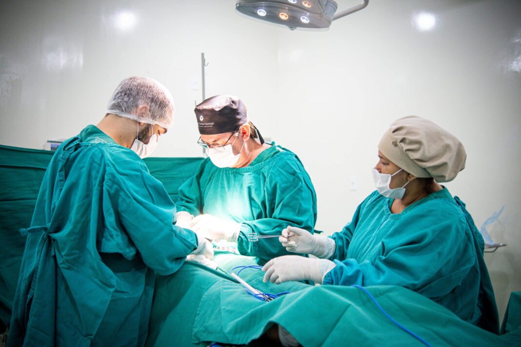 saúde no Acre UPA lotada atendimento público Rio Branco crise sistema