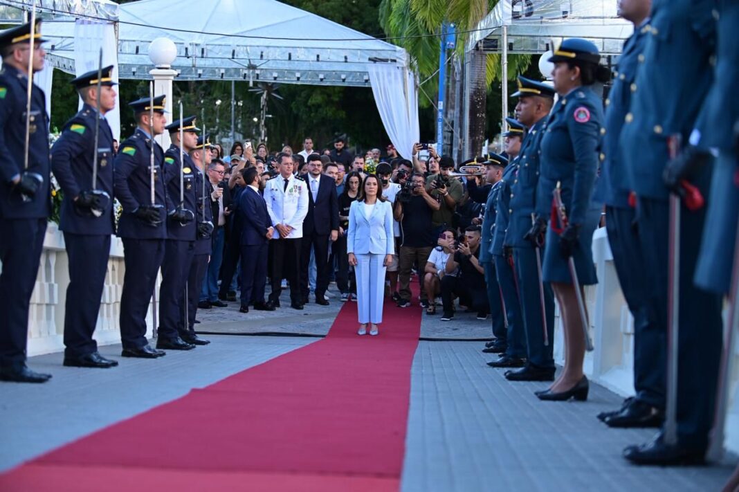 vice-governador acre Mailza Assis governo Acre sucessão primeiro-cavalheiro Rio Branco