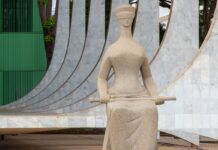 stf-suspende-julgamento-sobre-aposentadoria-de-empregado-publico