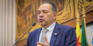 manoel-moraes-destaca-programas-sociais,-avancos-na-saude-e-rebate-denuncias-de-assedio-eleitoral