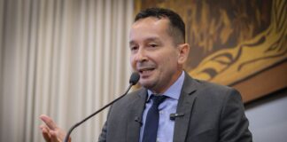 adailton-cruz-cobra-ampliacao-de-atendimento-especializado-e-denuncia-casos-de-assedio-eleitoral-na-saude
