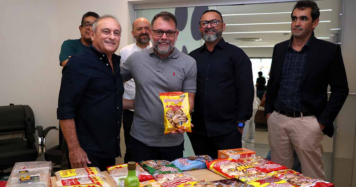 sinpal-apresenta-produtos-da-industria-de-alimentos-ao-prefeito-e-secretarios-de-rio-branco
