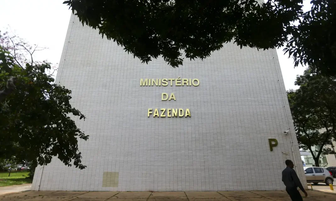 fazenda-alerta-sobre-falso-site-do-novo-desenrola