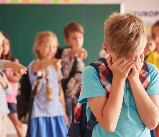 bullying escolas Acre ausência emocional e tragédia escolar