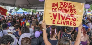 pensão para órfãos de feminicídio benefício social Brasil