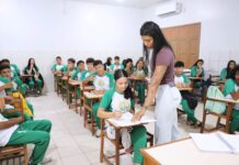 Estudantes da rede pública do Acre recebem orientação sobre inscrições do Enem 2026