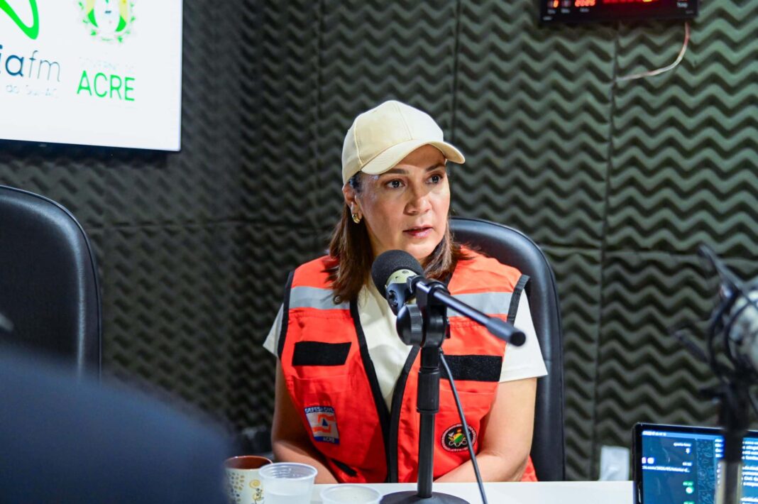 Governadora Mailza Assis acompanha crise após queda da ponte em Sena Madureira
