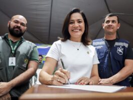 Mailza anuncia R$ 5 milhões para construção de 40 casas em Xapuri
