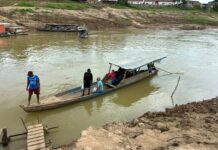 Travessia sobre o Rio Iaco após desabamento da Ponte Frei Paolino em Sena Madureira1