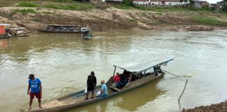 Travessia sobre o Rio Iaco após desabamento da Ponte Frei Paolino em Sena Madureira1