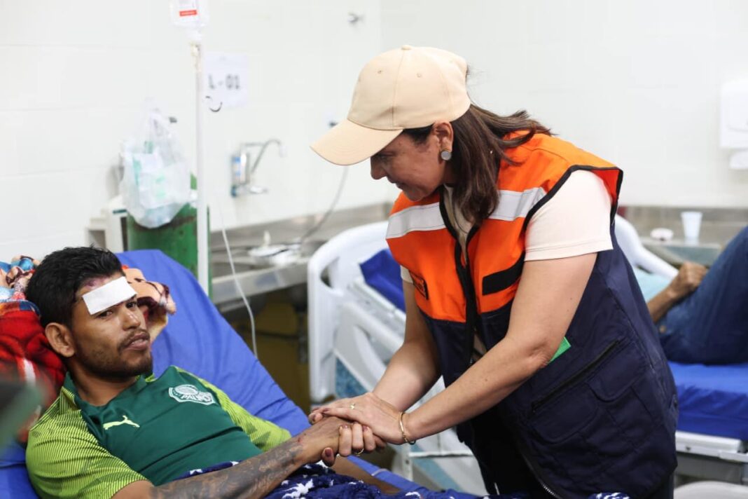 caminhoneiro ferido relata fissura antes da queda da ponte em Sena Madureira