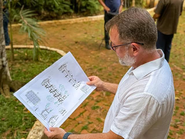 Projeto do novo mirante de 30 metros do Parque Chico Mendes em Rio Branco.