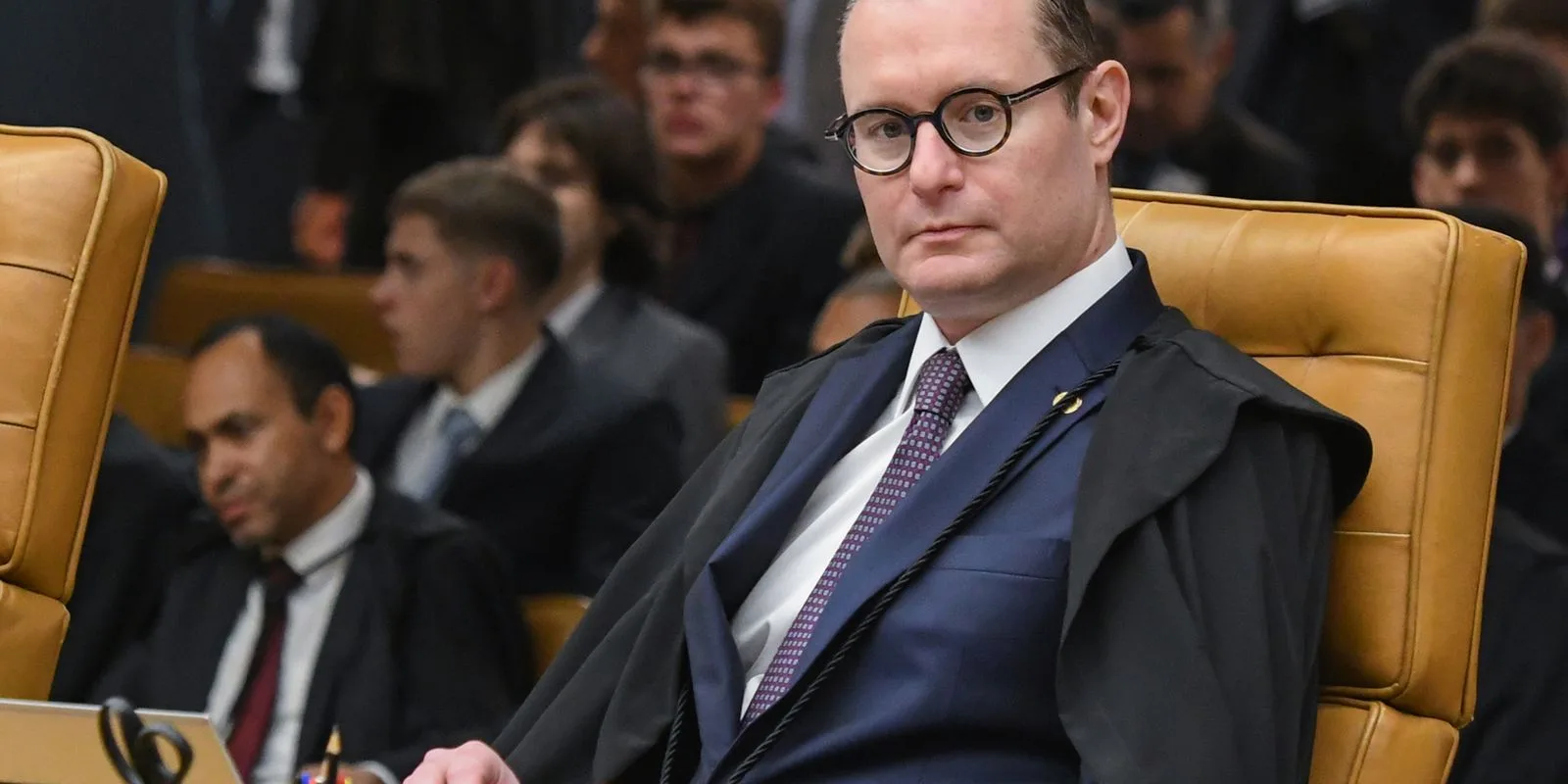 Zanin reitera ao STF pedido para acessar dados do celular de Daniel Vorcaro