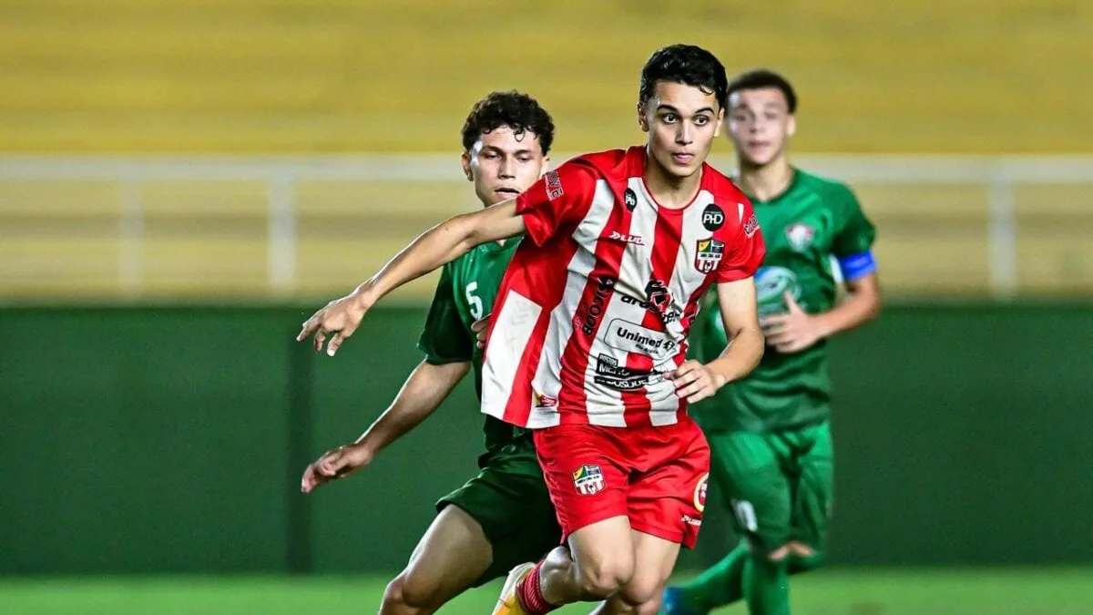 Santa Cruz derrota o Independência e decide título do Estadual Sub-17